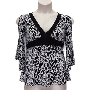 Koi Women's V-Neck Split Sleeve Top